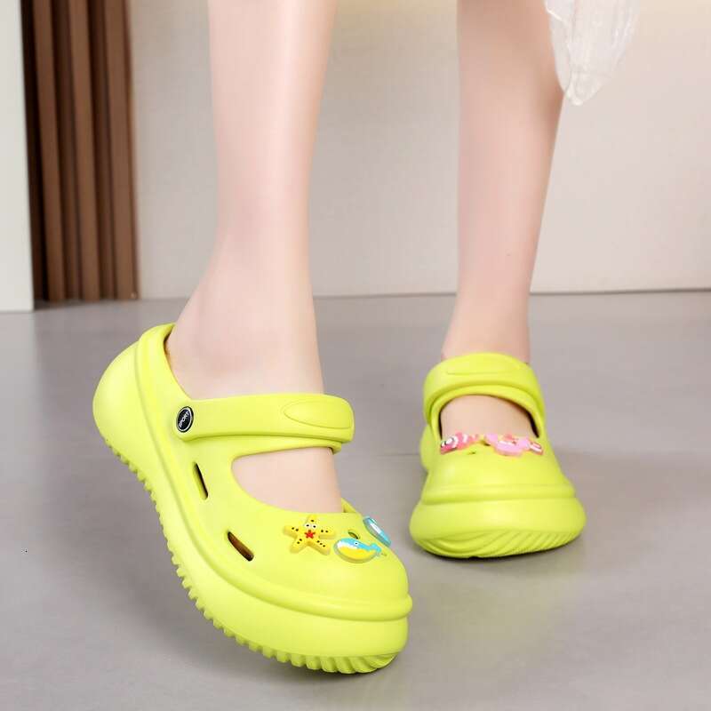 Cave Shoes For Women 2024 New Breathable Non Slip Beach Sandals Mary Jane Baotou Tug Women's Summer Outerwear