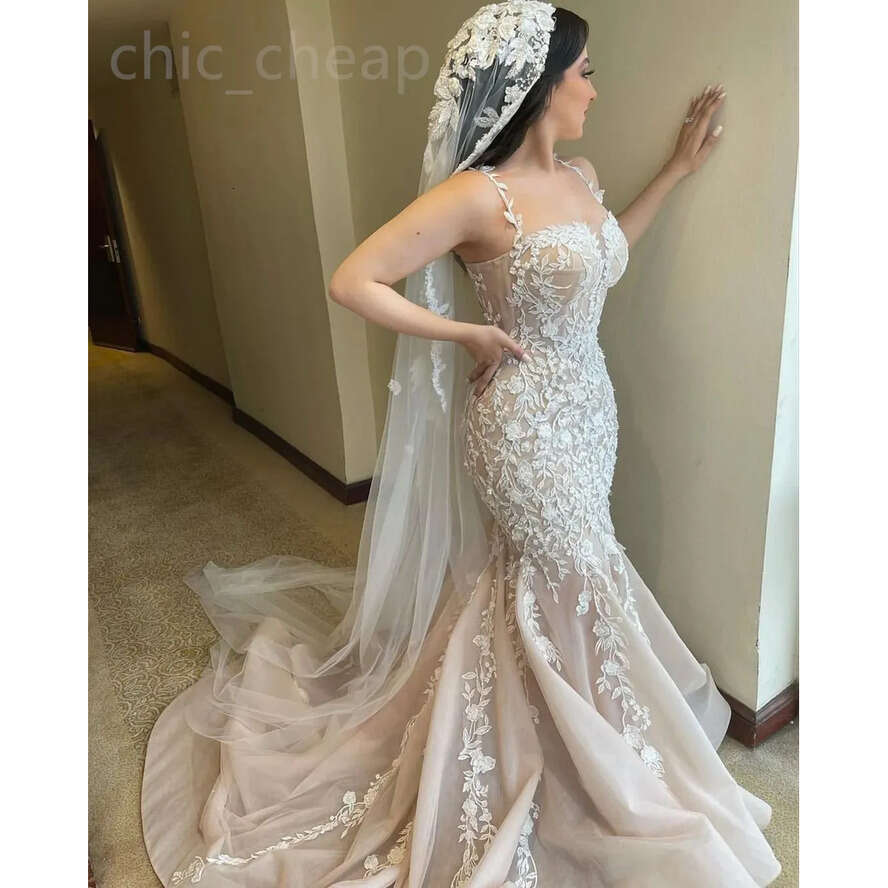 Arabic Aso Ebi Plus Size Ral Lace Illusion Wedding Dress Spaghetti Tulle Sweep Train Bridal Gowns Dresses ZJ
