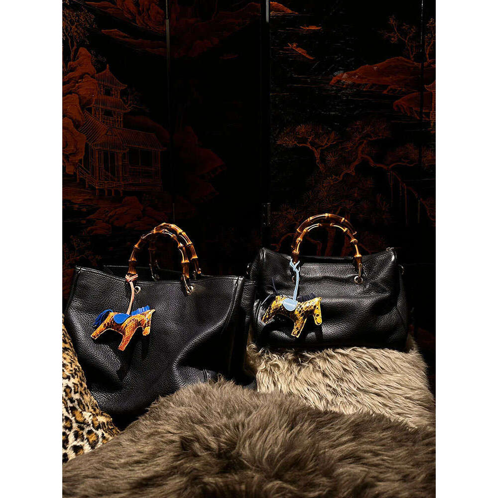 Designer Bag 2024 New Fashion Women's Soft Leather Retro Fashion High-Grade Single Crossbody Messenger Bag Bamboo Handle Bag Shoulder Purse