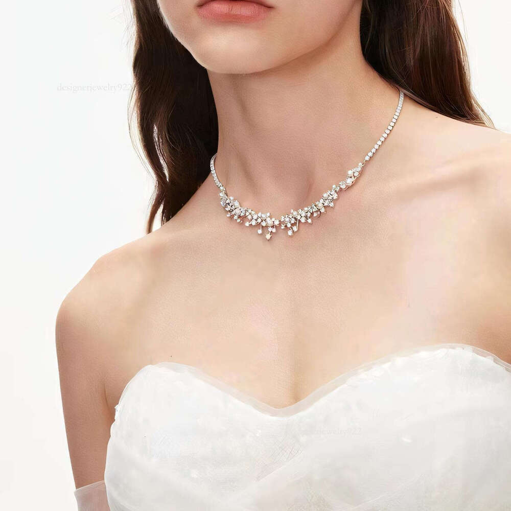 French Pearl Designer Necklace for Women New Autumn/Winter Arrival Popular Clavicle Chain, Wedding Gift for Ladies/Girls