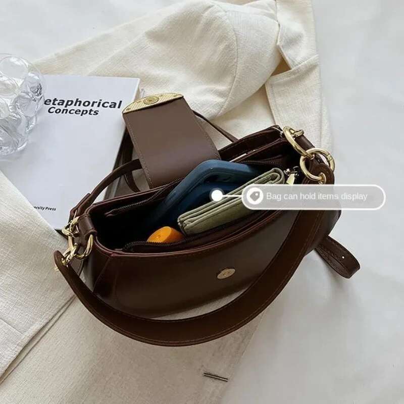 Armpit Shoulder Side 2025 Designer Trend Leather Small Underarm Crossbody Handbags and Purses Bags for Women
