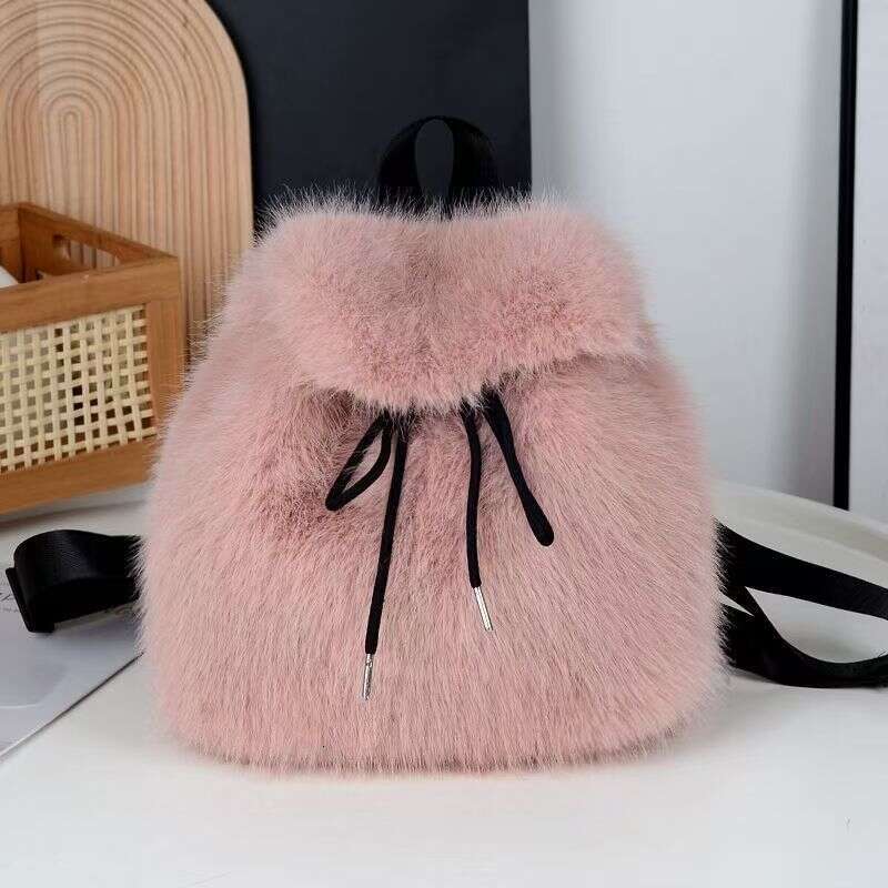 2024 Women's New Autumn/Winter Bag High Beauty Explosive Street Edition Plush Backpack