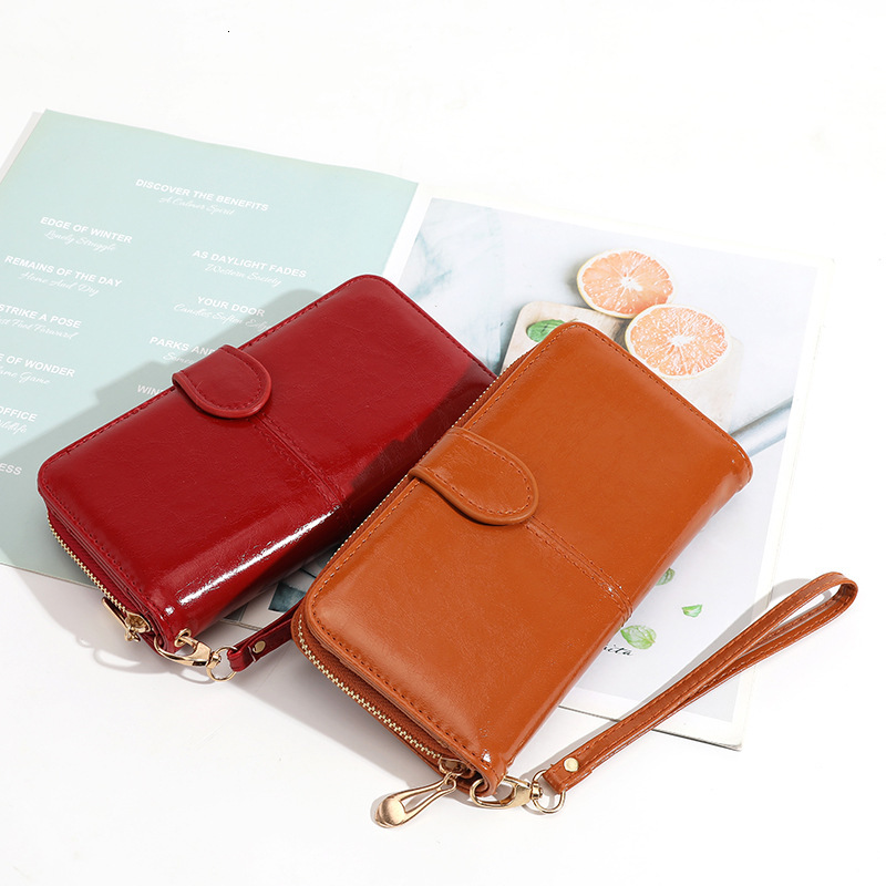 Elegant Women's PU Leather Shoulder Bag with Buckle Detail & Internal Zipped Pocket Versatile Everyday Accessory
