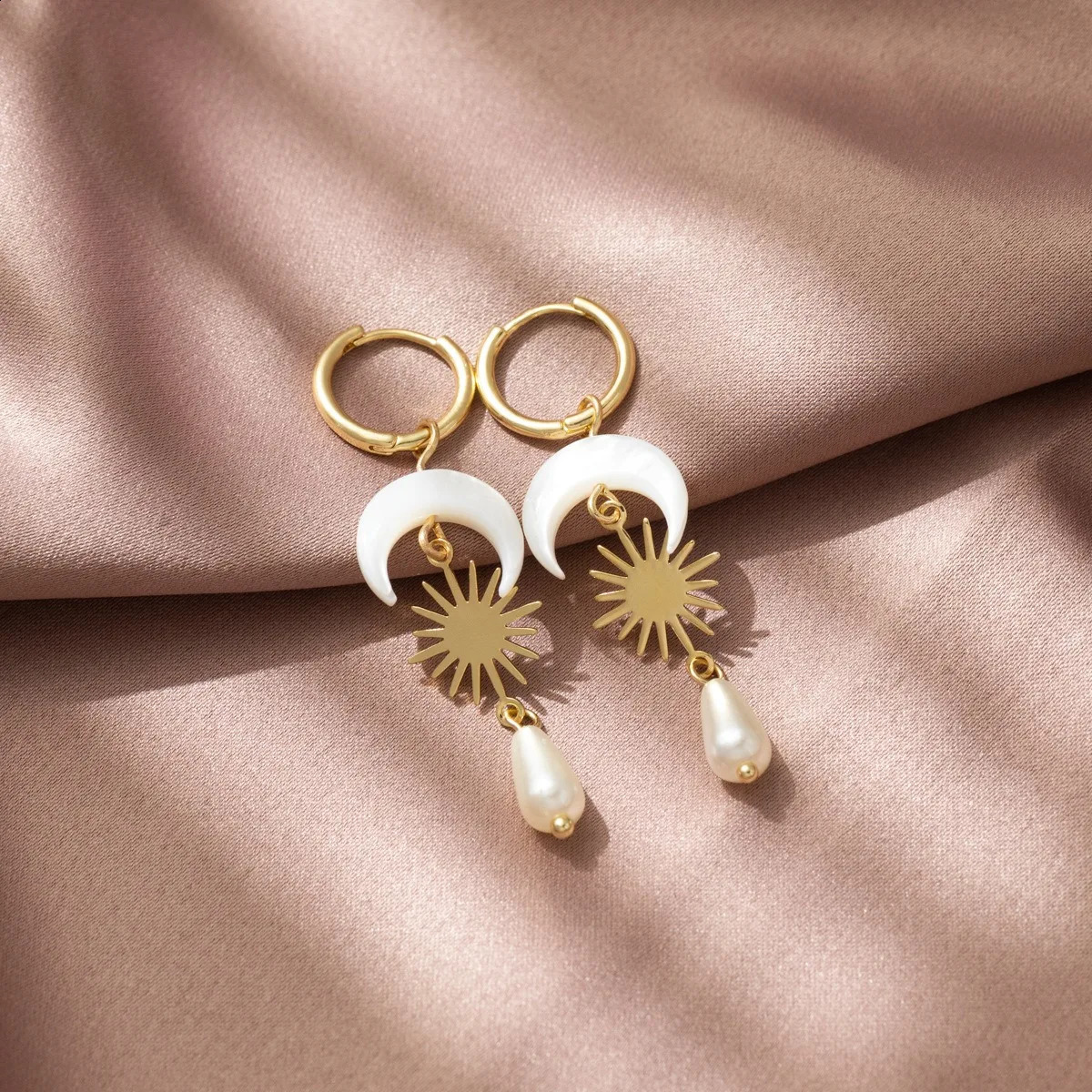 Shell Moon Tassel Earrings Fashionable and Trendy Personalized Womens Pendant Accessories Retro and Versatile Long Earrings 241105