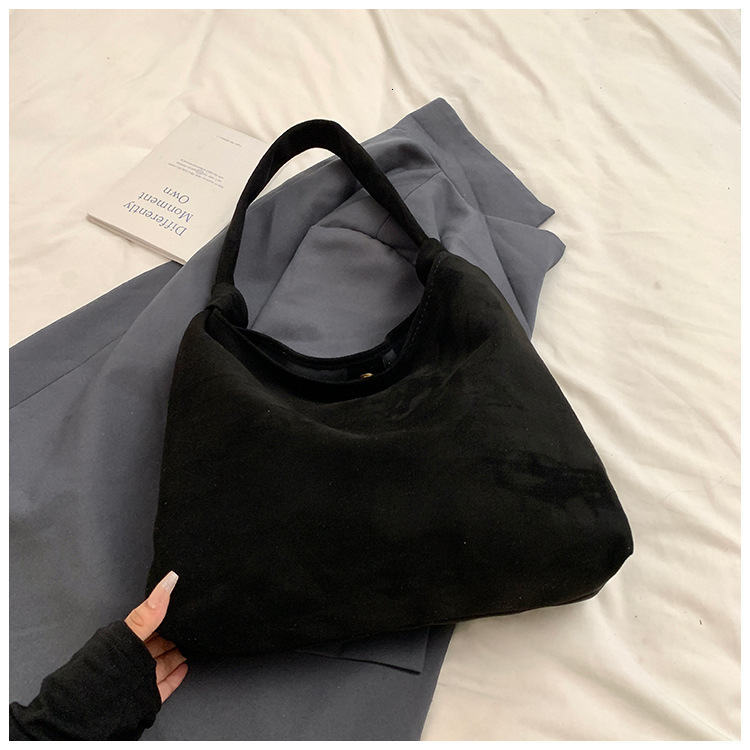 Designer's new shoulder bag, women's casual multifunctional handbag, commuting simple capacity, multi design handbag, fashionable bag