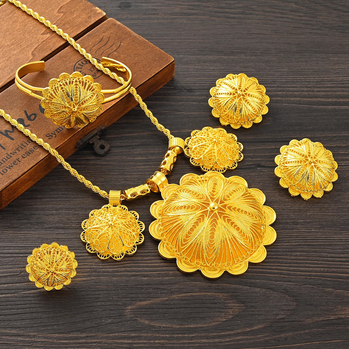 24K Gold Plated Fashion Ethiopian Earrings/Big Pendant/Ring/Bangle Jewelry Sets Gold Plate Africa Bride Wedding Eritrea Set Gift 241105
