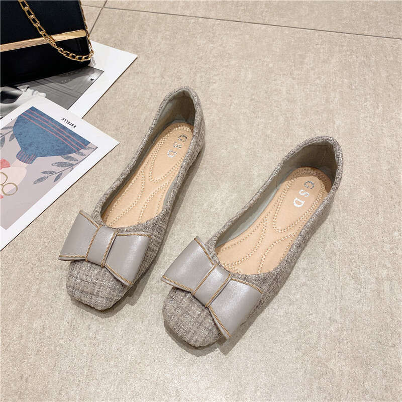 2023 Spring And Summer New Women's Large Soft Bottom Butterfly Bow Cloth Surface Shallow Mouth Square Head Flat Follow Shoes