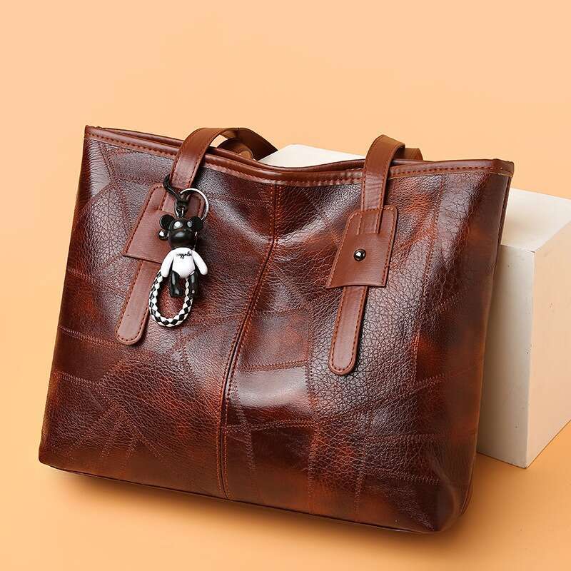 Designer Bag Version Trendy Women's 2024 New Large Capacity Tote Bag With Horizontal Square Zipper Single Shoulder Handbag tote bag Saddle bag