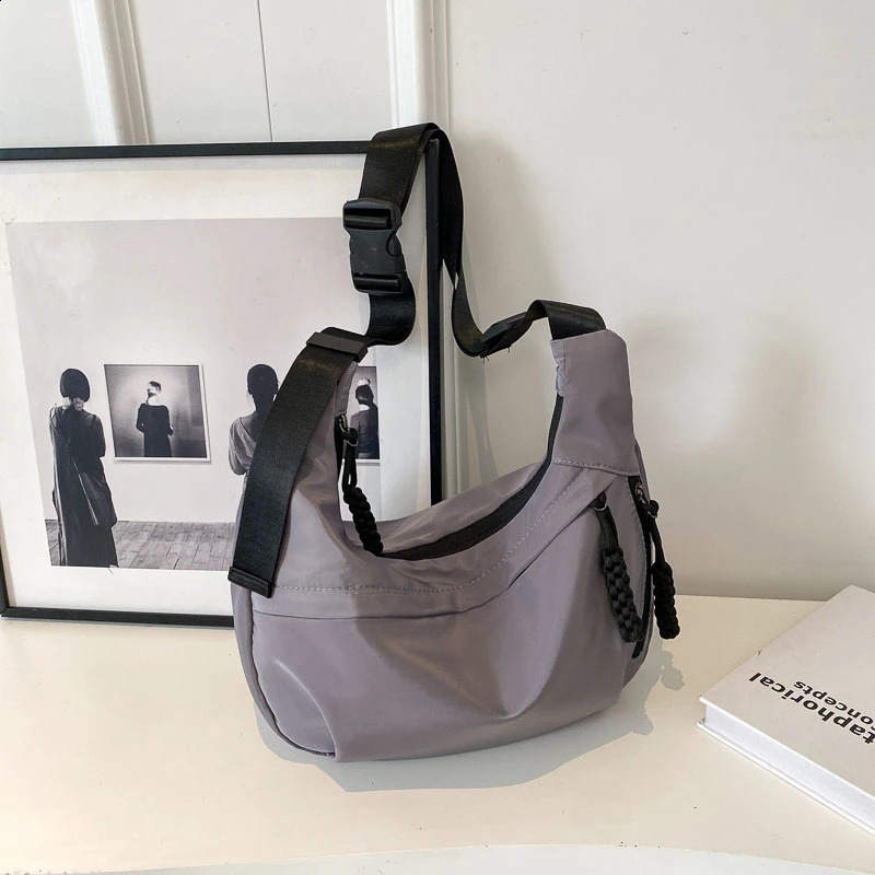 Nylon Zipper Womens Cross Body Bag Casual Edition Youth Fashion Womens Shoulder Bag Bolsas Para Mujeres 241105