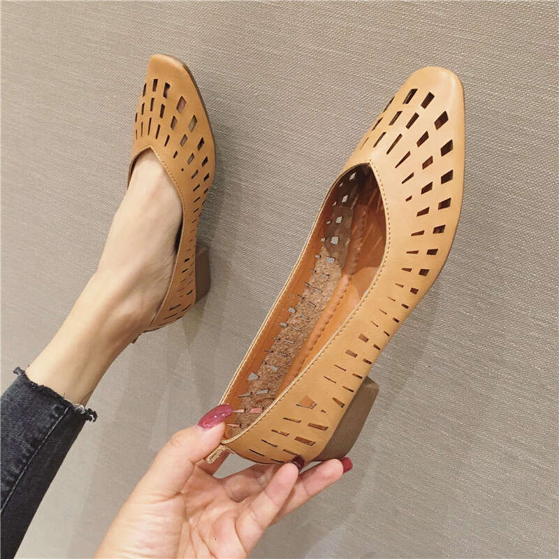 Korean Version Versatile Hollow Breathable Soft Sole Grandma Flat Bottom Low Order Scoop Women's Bean Shoes