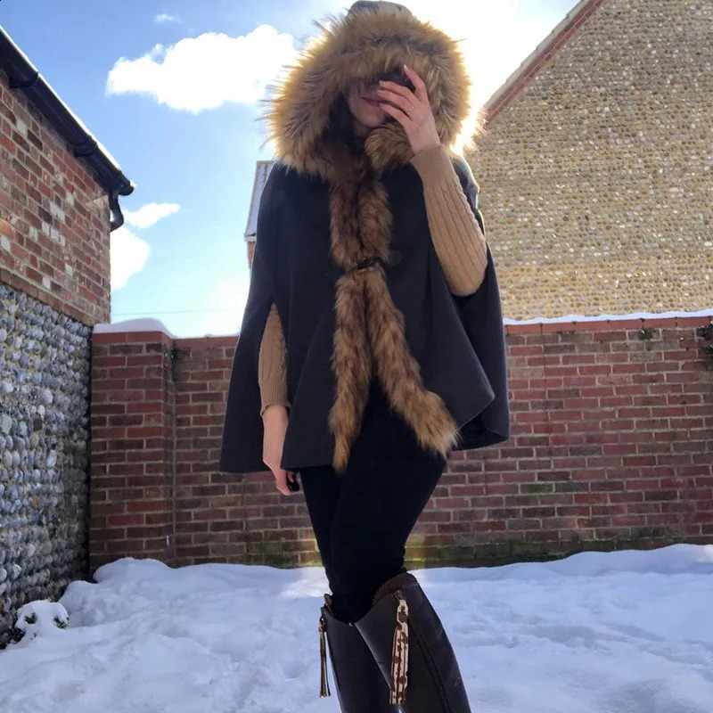 MAOMAOKONG Winter Natural Real Raccoon Collar Woolen Cloak Coat Poncho Women Shawl Female Clothing Capes Jackets 241105