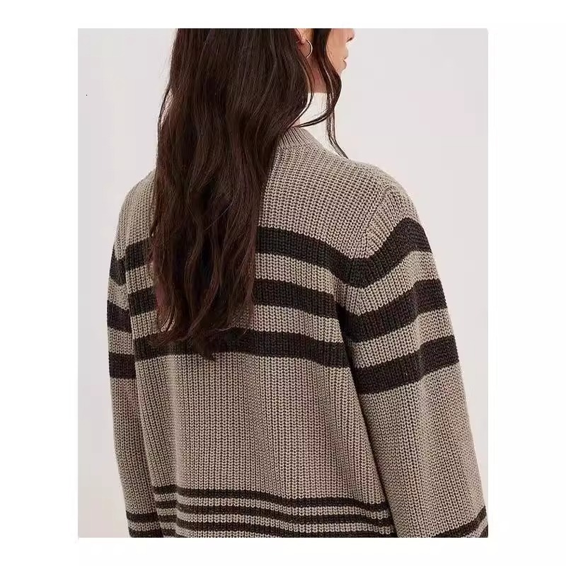Women's Wear Autumn/Winter New Knitted Embroidered Cardigan Temperament Reduced Age Loose Casual Sweater