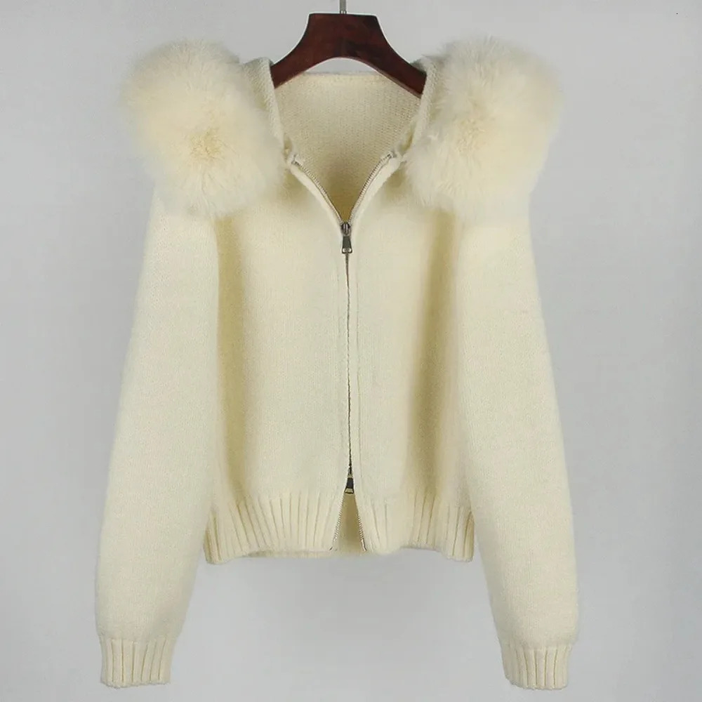 2024 Autumn Winter Casual Hooded Real Fox Collar Fashion Short Knitted Jacket With Natural Fur Coat For Women