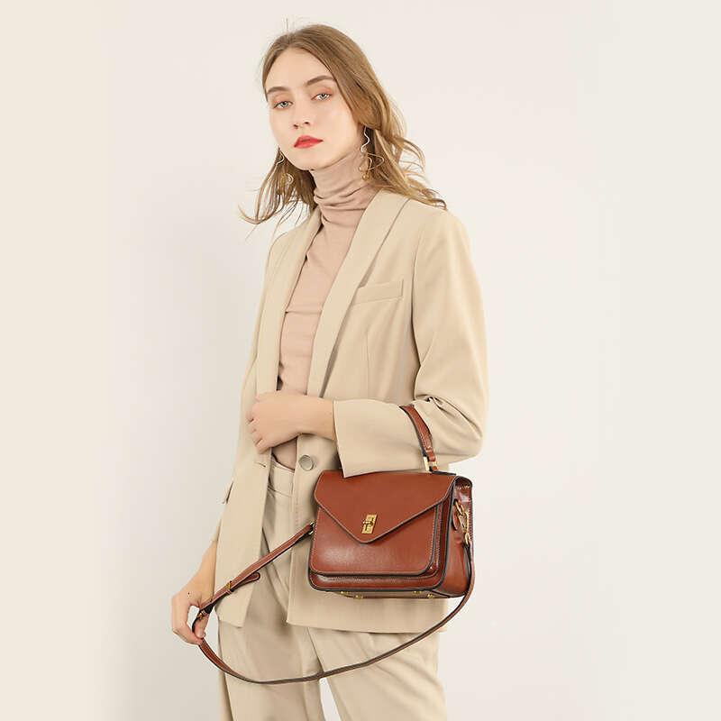 Designer Bag Genuine Leather Women Luxury Bag High Quality Simple Vintage Fashion Postman Handbags Ladies 2024 Shoulder Green Small Bag