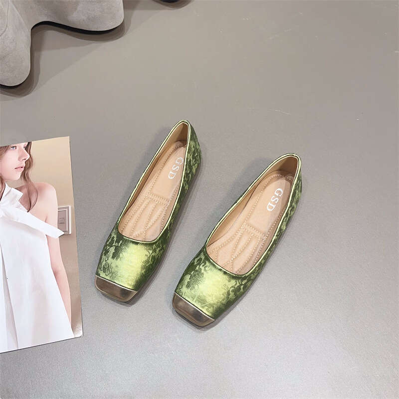 Korean Version Summer Shoes, New Chinese Versatile And Comfortable, French Style Small Fragrance Style, Shallow Mouth Square Toe Flat Bottom Single Sh
