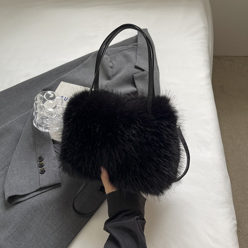 Fashionable Women's Square Plush Crossbag for Fall and Winter Season