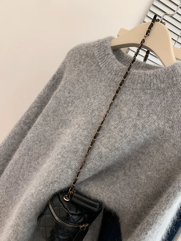 Womens Knitted Sweater Fashion Retro Solid Color Sweater Large Loose Knitted Zipper Autumn Collection 241105