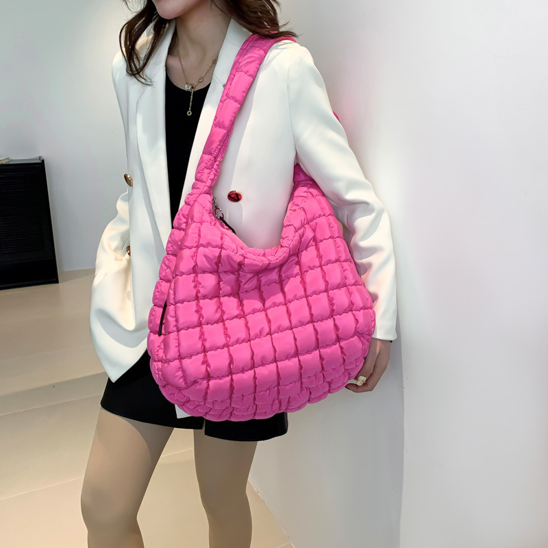 trend 2025NEW New designer foldable cloud fashion fashion single shoulder handbag with large capacity down cotton underarm women s bag