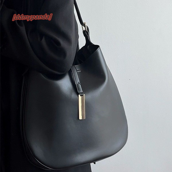 2024 High-end tote large capacity armpit fashionable dumpling bucket semi-circular crossbody bag, women's bag #28 ddmypanda