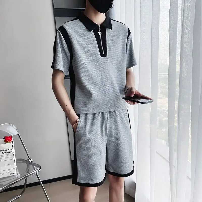 Plain weave mens T-shirt and shorts set Korean top elastic sportswear high quality new matching cool and loose mens clothing W241104