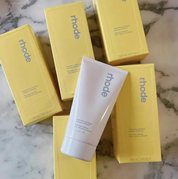 Brand Skin Care Series Butter Cream Gel Milk Essence Water Pineapple Cleanser Facial exfoliation Moisturizing repair
