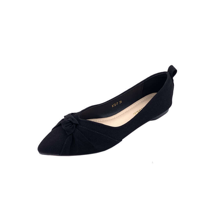 Korean Version 2023 Spring New Single Versatile And Comfortable Pointed Flat Shallow Mouth Soft Sole Cloth Surface Red Women's Shoes