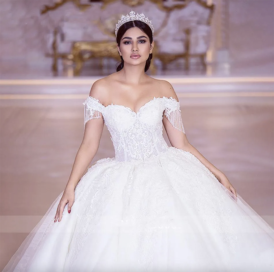 Vestido De Novia Ball Gown Dress Beaded Cap Sleeve Appliqued Sweetheart Royal Train Princess Dubai Arabic Wedding Gowns Free shipping