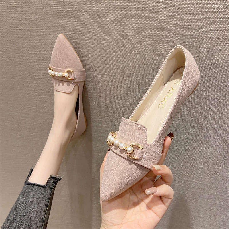 2023 New Style Pearl Decorative Pointed Solid Color Soft Soled For Commuting Elegant French Shallow Mouth Cloth Single Shoes