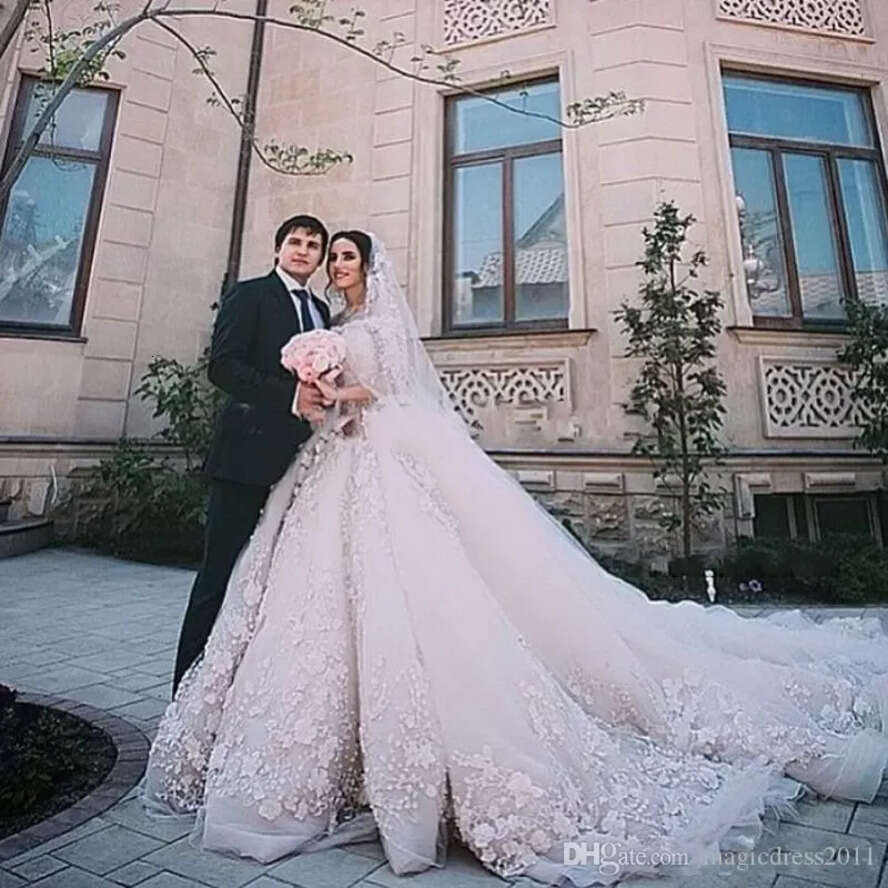Michael Cinco Castle Church Wedding Dresses A E Off The Shoulder With Long Sleeve Modest D Ral Lace Cathedral Train Bridal Gowns