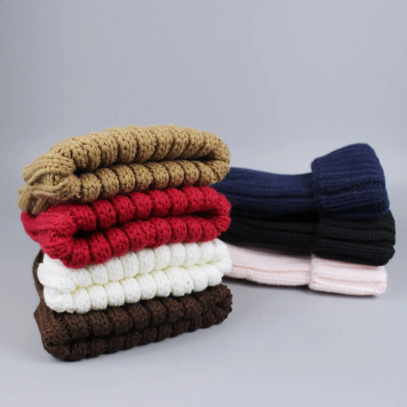 2-piece set of childrens winter hat scarves suitable for girls hats real raccoon fur Pom Beanies womens hats knitted winter hats wholesale 241105
