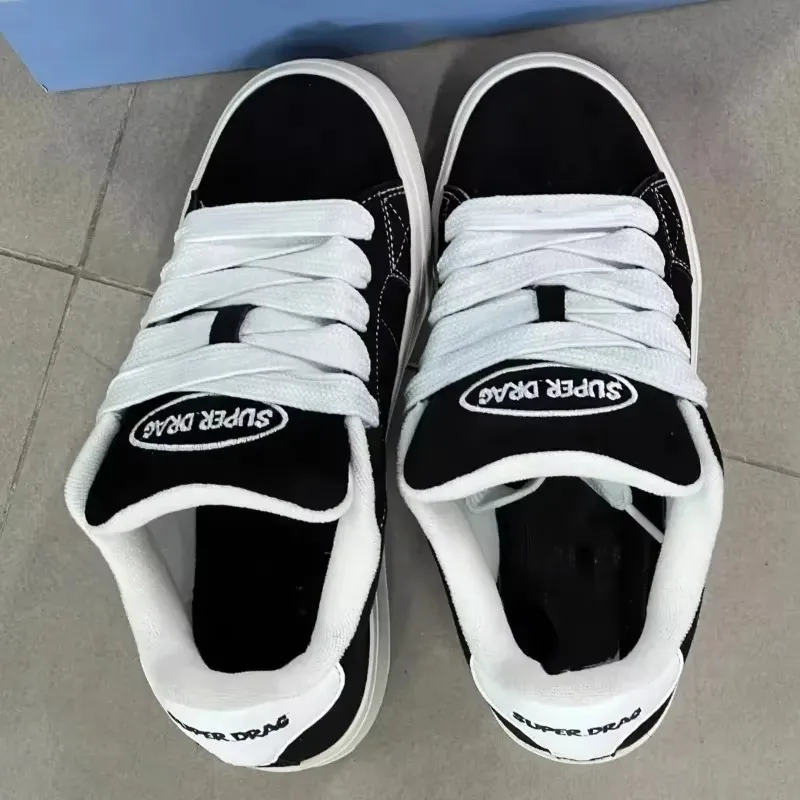 Women's Burgundy flip fur casual shoes Designer Shoes Fashion Cream white Black outdoor lace-up sneaker Women's sports sneakers