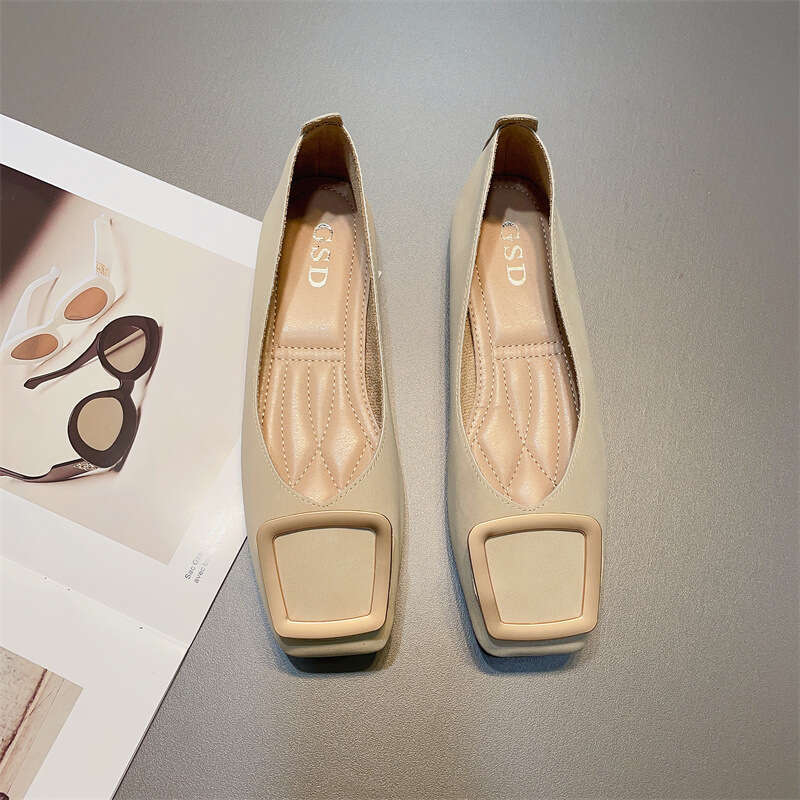 Square Toe Soft Sole Elegant Women's Korean Version New Simple And Versatile Metal Square Buckle Comfortable Flat Bottom Grandma Shoes