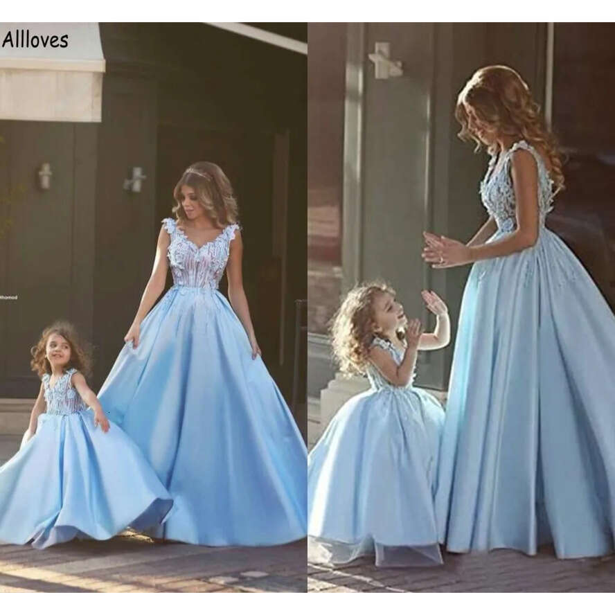 Matching Mother And Daughter Evening Dresses V Neck With D Handmade Wers Little Girl Satin Event Party Gowns Mom Baby Photoshoot Dress Formal Wear