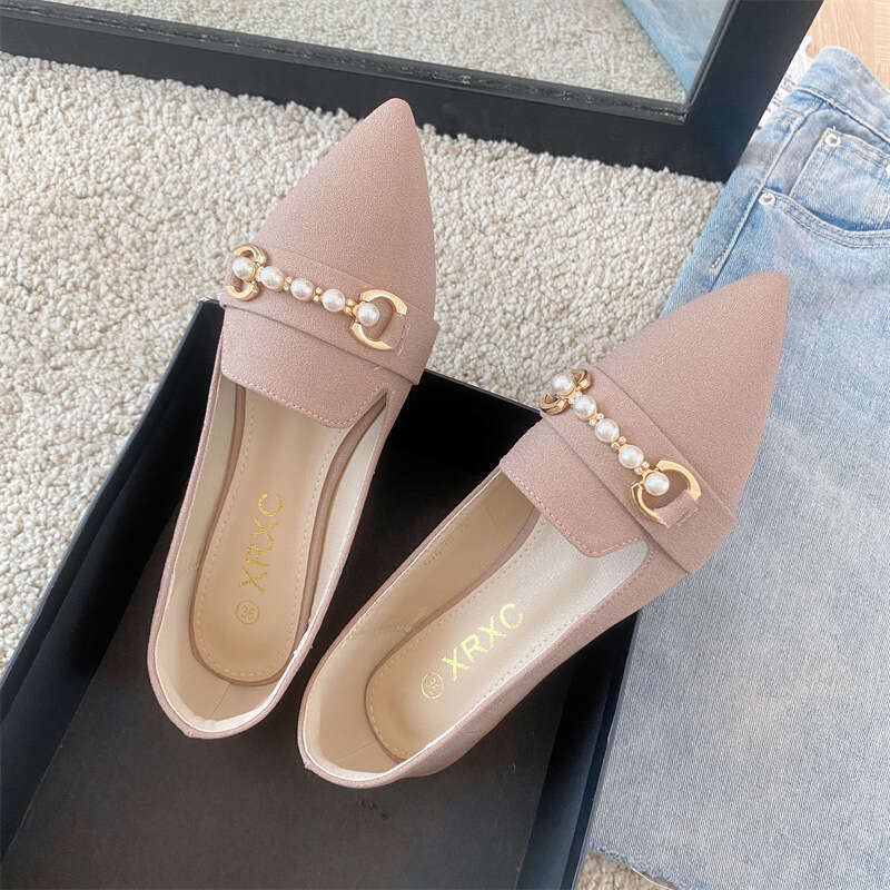 2023 New Style Pearl Decorative Pointed Solid Color Soft Soled For Commuting Elegant French Shallow Mouth Cloth Single Shoes