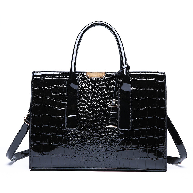 Designer's new women's fashionable crocodile pattern single shoulder crossbody bag fashion bag