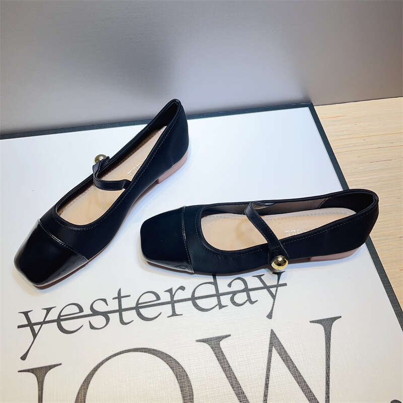 French Style Small Fragrance Temperament Single Shoe Women's Korean Version Shallow Mouth Square Toe Commuting Low Heel Mary Jane With Skirt Even