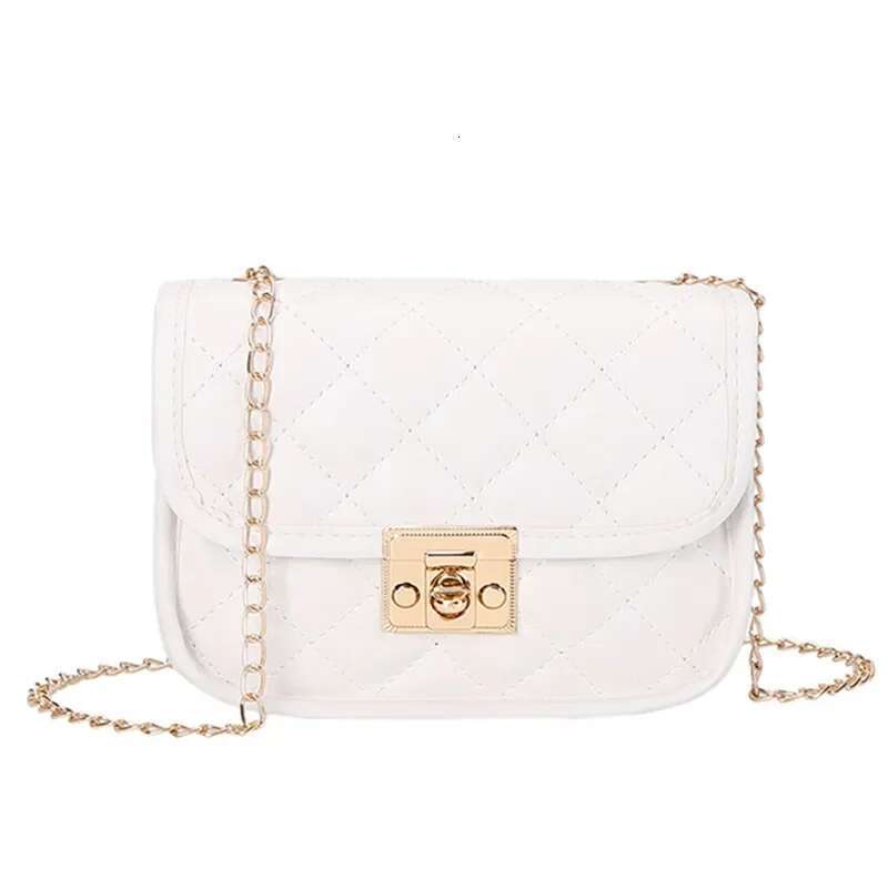 Designer Bag New Fashion Female Shoulder Bag Rhombus Embroidered Solid Color Chain Womens Shoulder Crossbody Casual Trendy Phone Bag