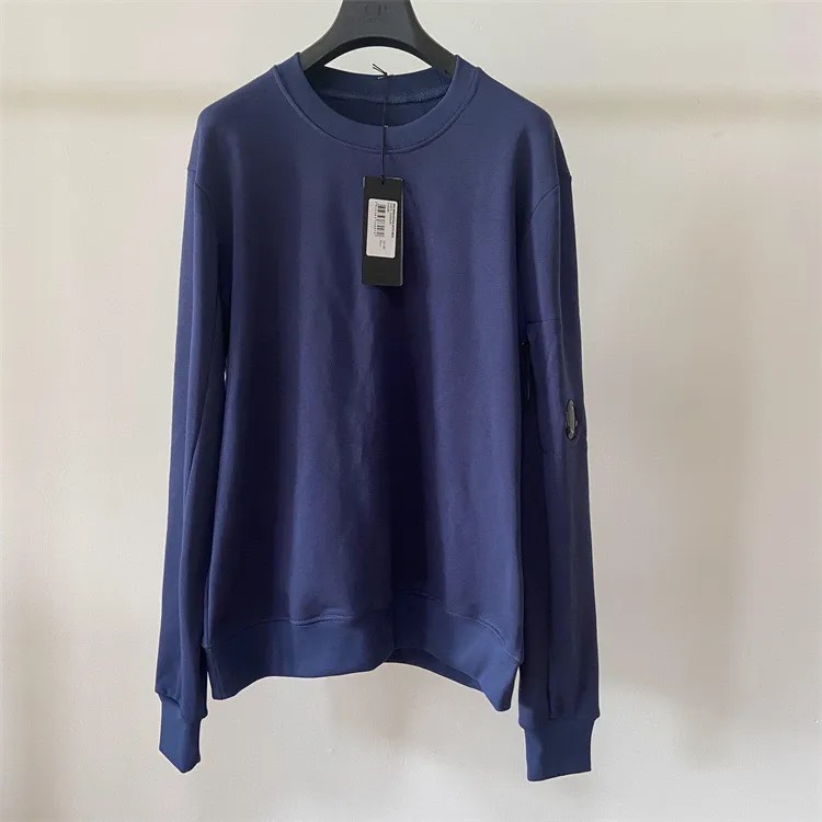 Stylish Men's Multi-Pocket CP Hoodie for Fall & Spring Season