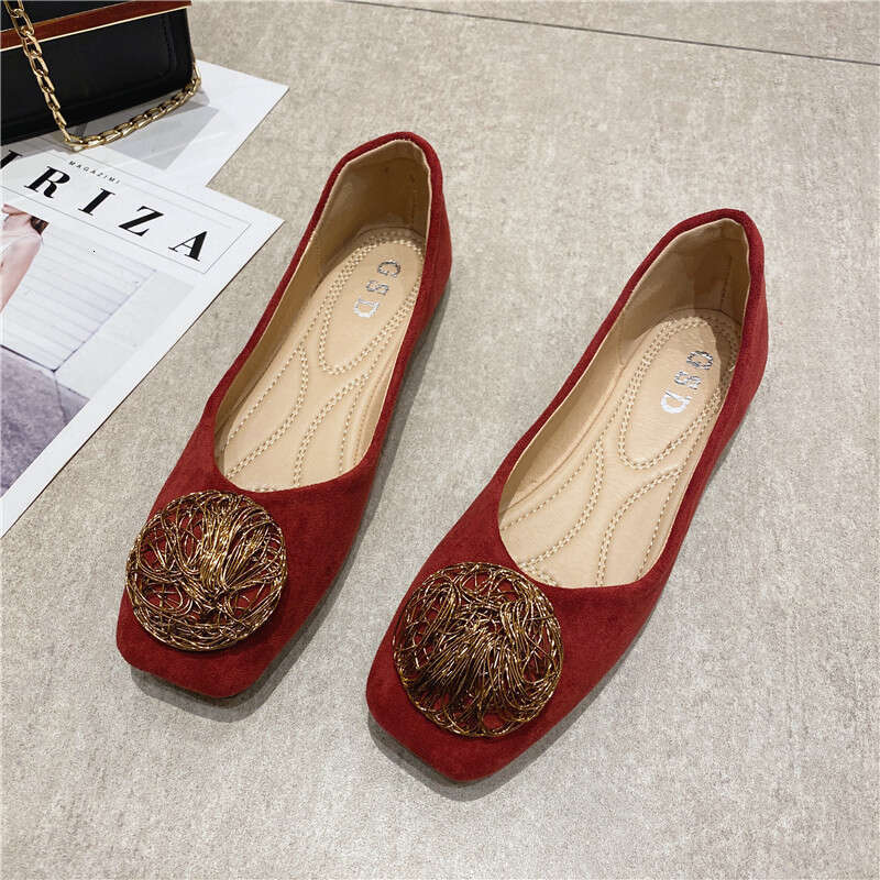Soft Soled Comfortable Plus Size Scoop For Women 2023 New Korean Version Suede Cover Feet Flat Bean Shoes Square Toe Shallow Mouth Single Shoe