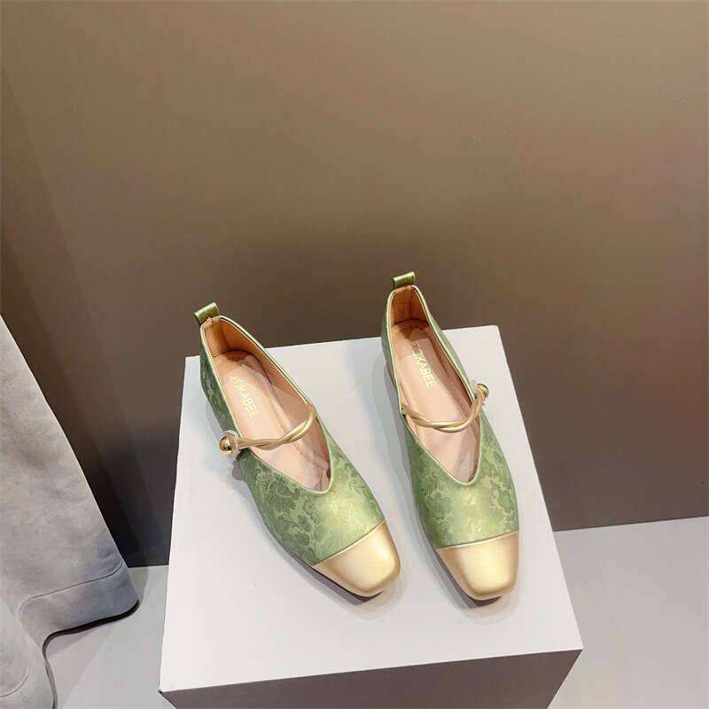 French Elegant Coarse Follow Up For Women Korean Autumn New Edition Mary Jane Shallow Mouth Temperament Soft Leather Women's Shoes