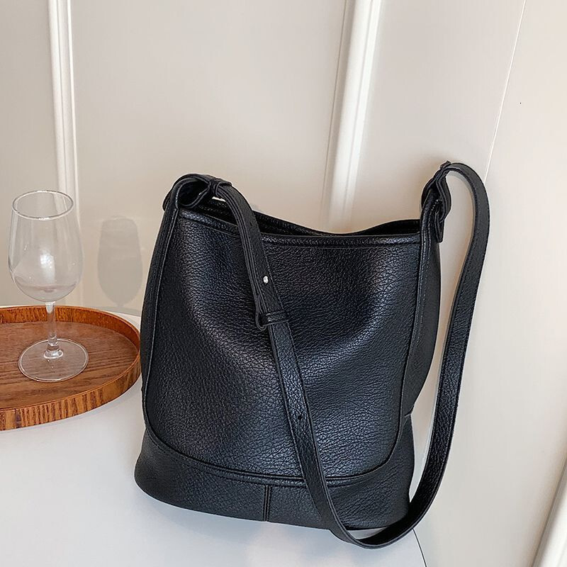 Bag Tote Wallet Designer Bags Niki Purse Duncks Fashion Classic 10a Top Woman Handbagevening Large Capacity Womens Niche New Ins Single Shoulder Cross