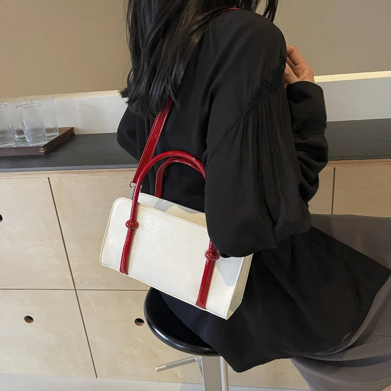 LEFTSIDE Mini Retro PU Leather Womens Underwear Bag Y2K Trend Korean Fashion Shoulder Bag Womens Silver Handbag 241105
