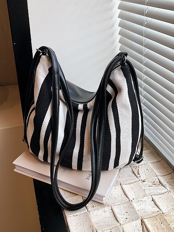 Autumn New Striped Large Capacity Fashion Handbag Personalized Shoulder Underarm Bag Designer Bags Handbags Women