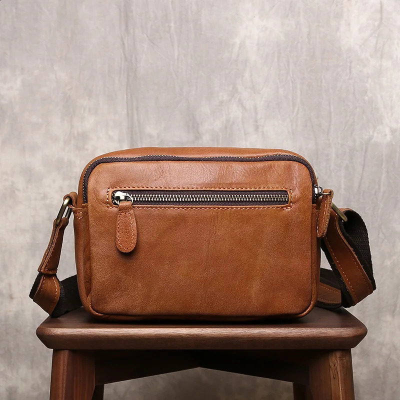 Summer Youth Horizontal Retro wearing top layer denim ten font phone bag mens leather casual simple shoulder bag 241105