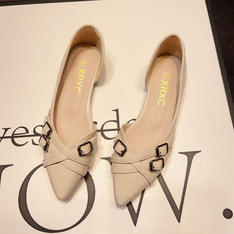Korean Version Spring And Summer New Shallow Mouth Pointed Flat Bottom Side Empty Fairy Evening Breeze Gentle Temperament Small Fragrant Style Single 