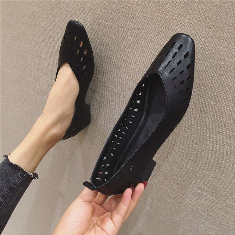 Korean Version Versatile Hollow Breathable Soft Sole Grandma Flat Bottom Low Order Scoop Women's Bean Shoes
