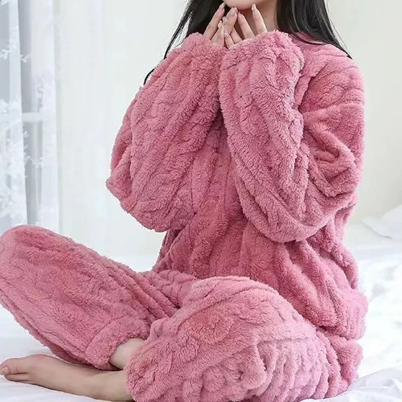 Autumn Winter Women Solid Warm 2 Piece Sets Thicken Velvet Ribbed Fleece Set Pullover And Pants Women Casual Pajama Sets 2024 241105