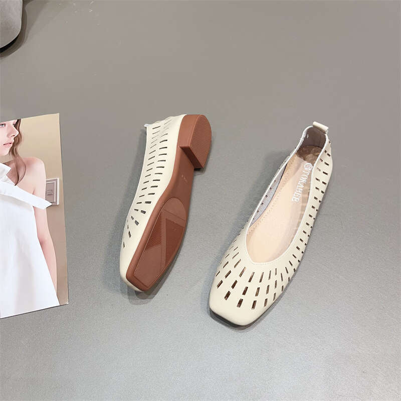 Summer New Item Korean Version Hollow Breathable Single Women's Scoop Square Toe Grandmother Shoe Soft Leather Comfortable Bean Shoes