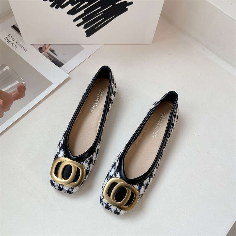 2023 New Korean Version Thousand Bird Grid Shallow Mouth Square Head Flat Single For Women, Metal Buckle Versatile Soft Bottom Thick Heel Scooter Shoe