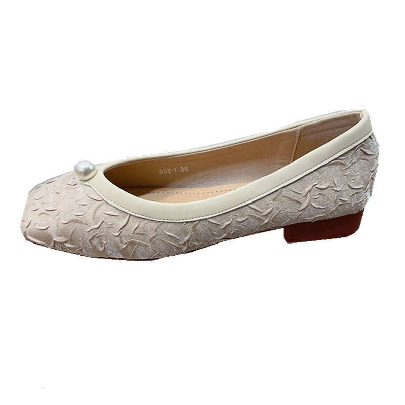 Pearl Decoration Shallow Mouth Low Heel Silk Single For Women's Spring And Summer New Korean Version, One Foot Soft Sole Square Toe Versatile Sco